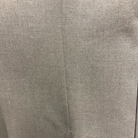 Tahari size 4 long women's suit jacket - Picture 3 of 4